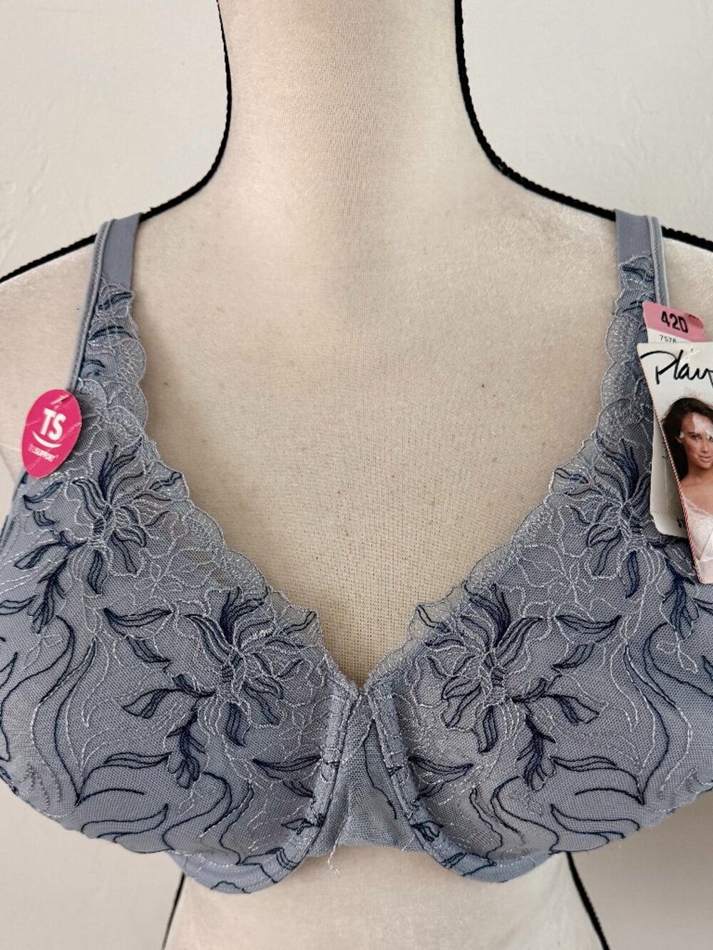 NWT Playtex 7576 Feel Gorgeous Underwire Bra 42D Gray Blue Embroidered Lace